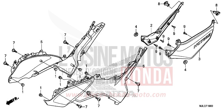 COUVERCLE LATERAL de NC750SD SEAL SILVER METALLIC (NHA14) de 2014